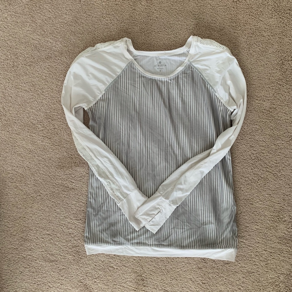 Athleta women’s long sleeve
